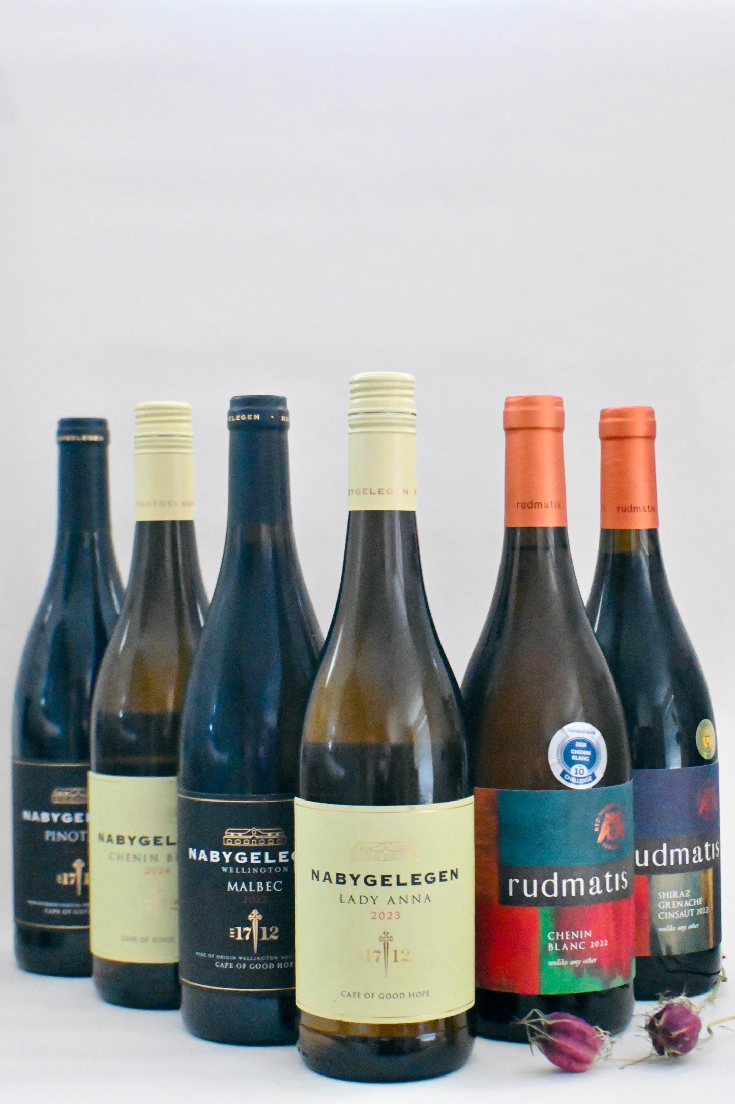 WINE|SIX Regte Stories x Nabygelegen