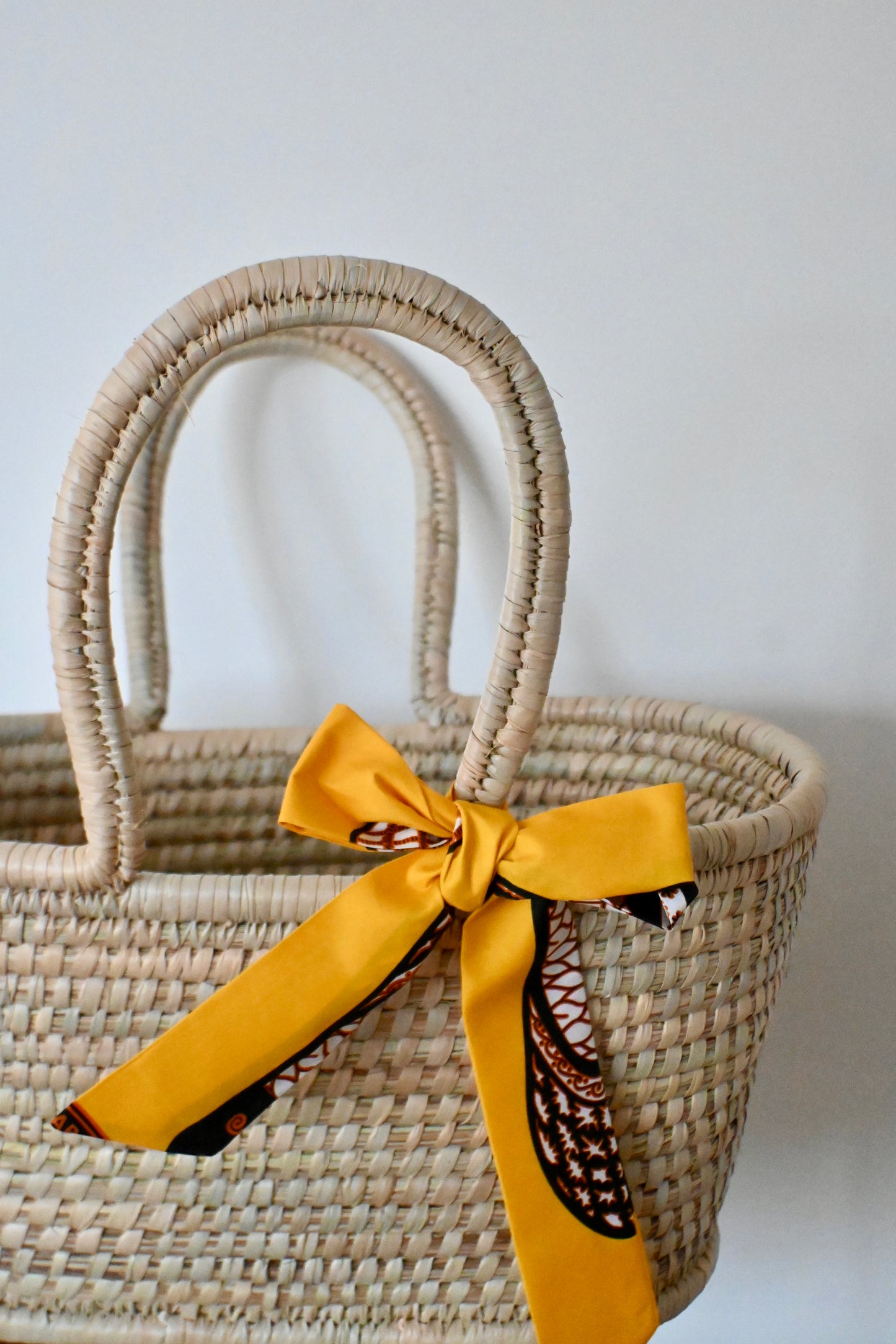 Handgemaakte rieten manden