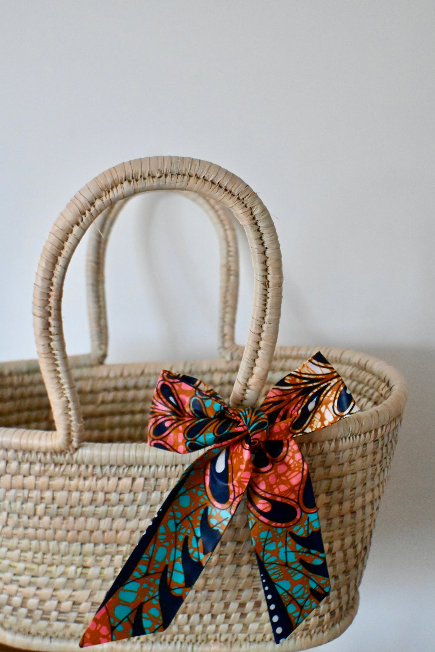 Handgemaakte rieten manden